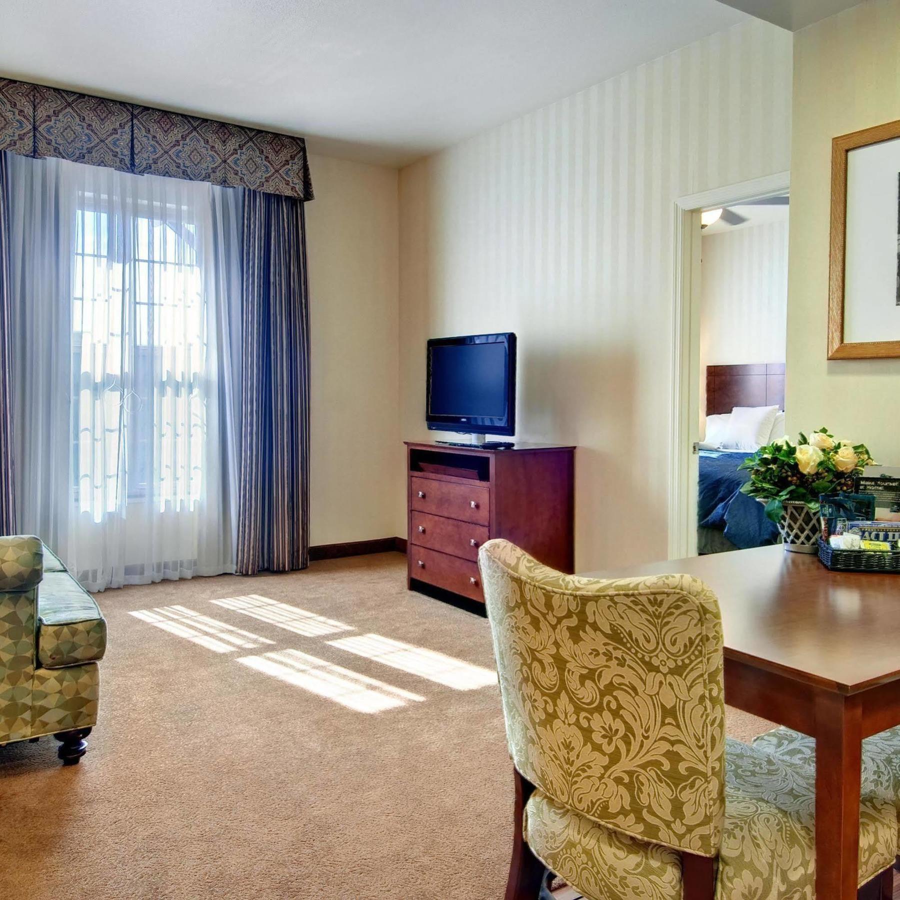 Homewood Suites By Hilton Sacramento Airport-Natomas Экстерьер фото